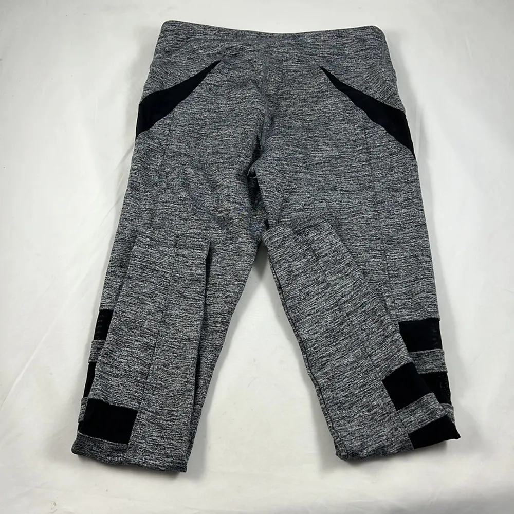 Forever 21 SM grey black netted athletic legging - Image 2