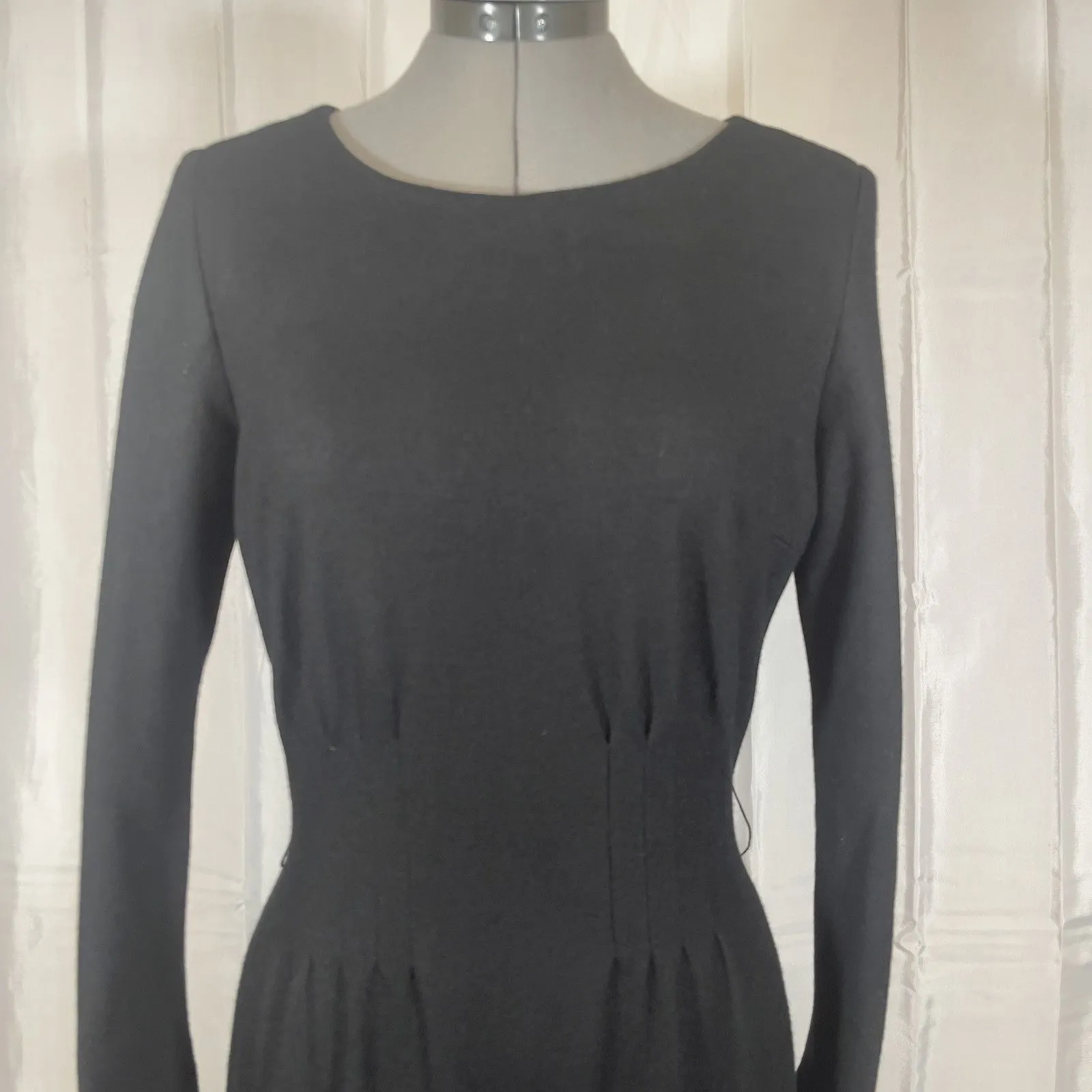 Vintage Marion McCoy Black Wool Dress Fitted Classic Knee Length Step In Zip 12 - Image 2