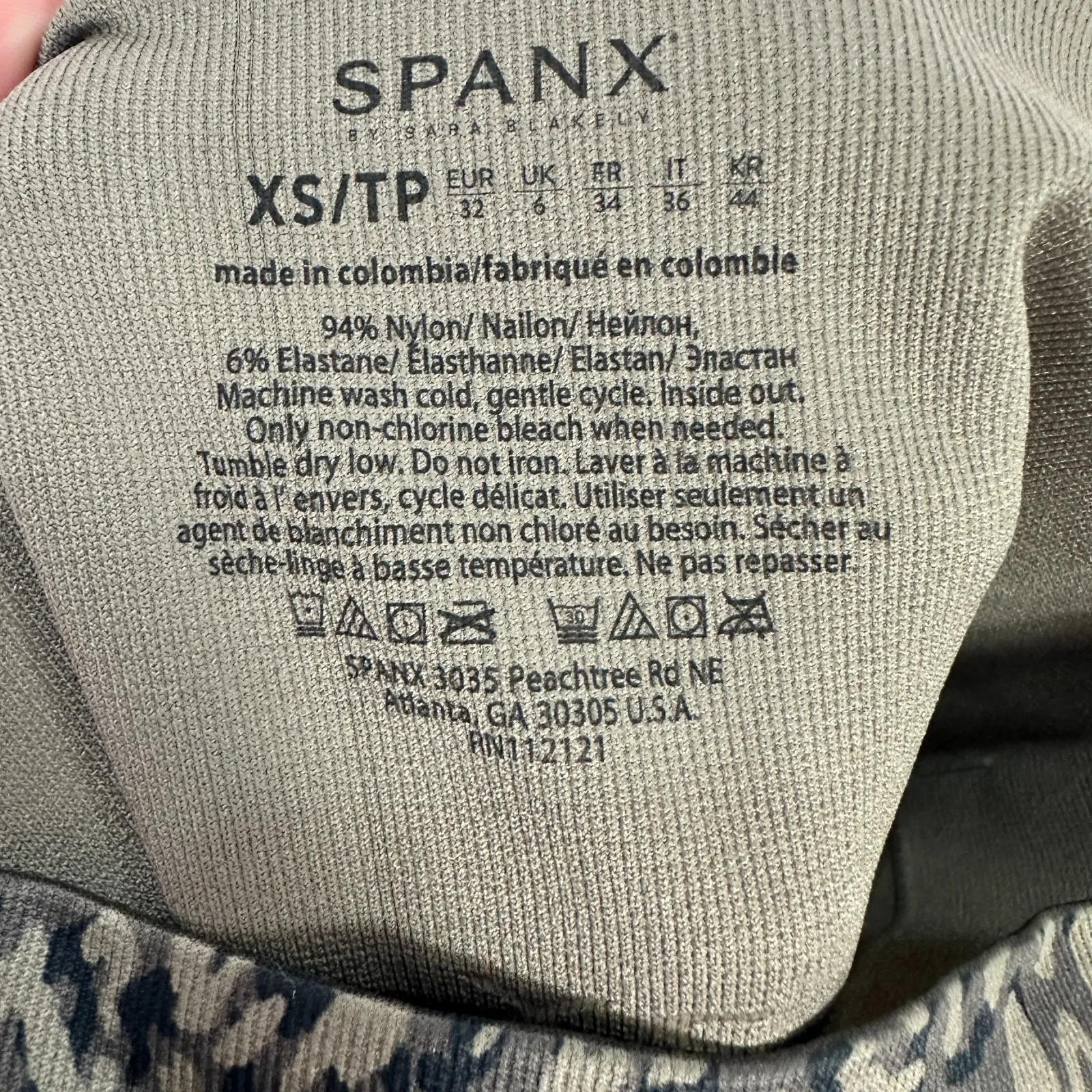 Spanx Leggings XS Leopard Print Shaping Sculpting Mob Wife Athleisure Chic - Image 2