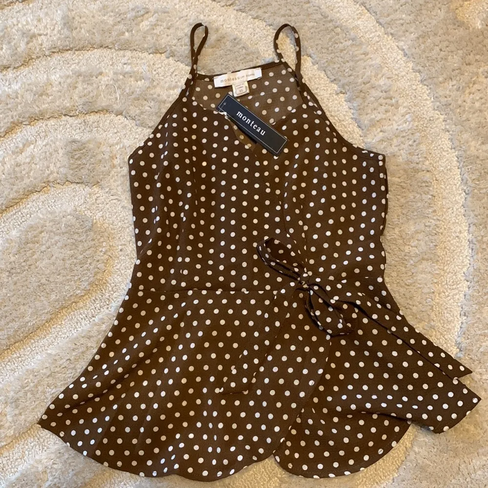 NWT Monteau Los Angeles Polka Dot Peplum Top - Image 2