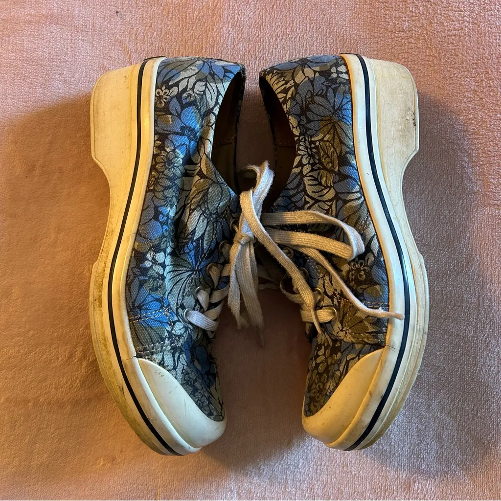 Dansko blue canvas floral print shoes vegan white rubber toe size 38 - Image 4