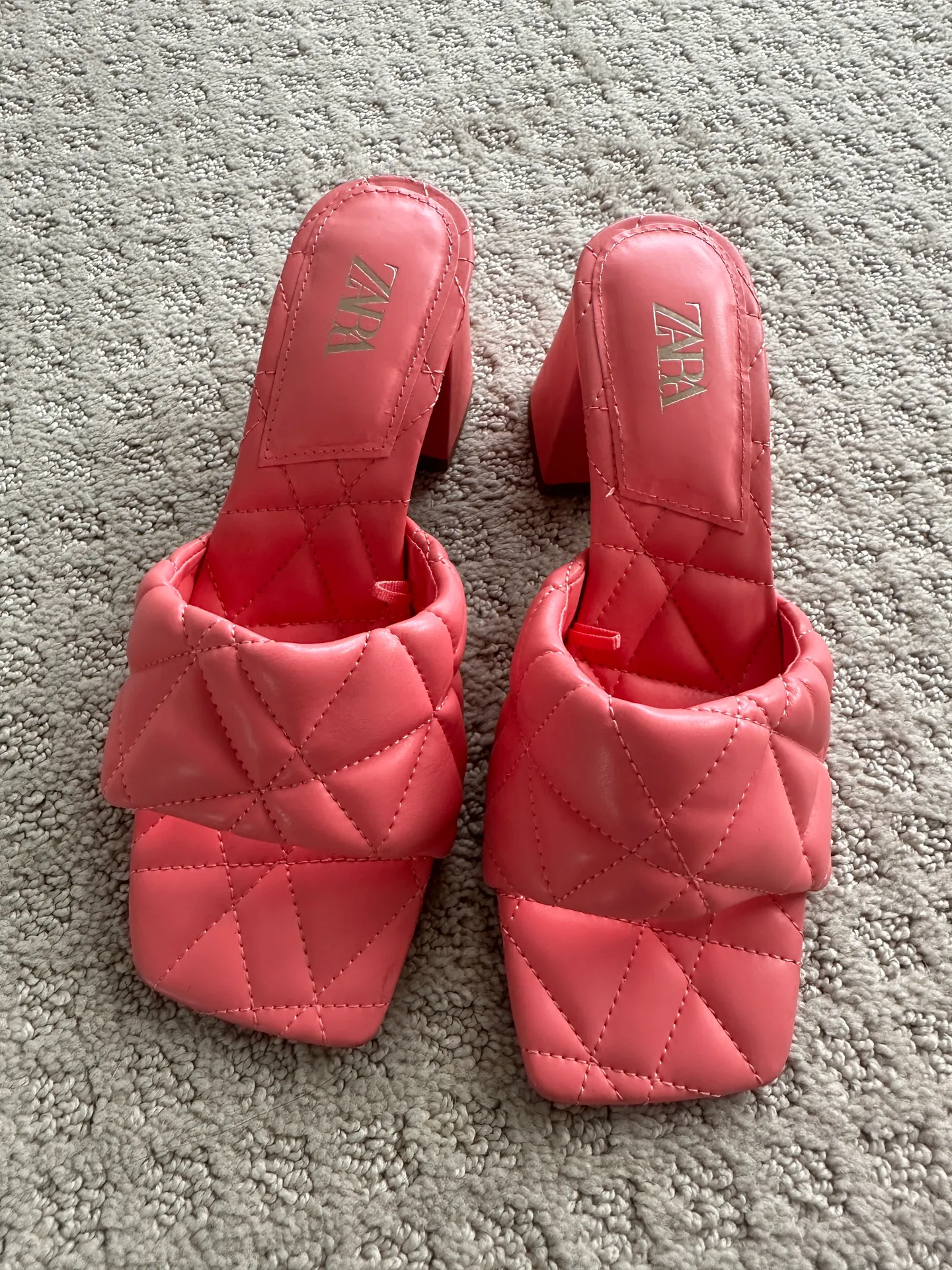 Like new  Pink Quilted heels - Image 2