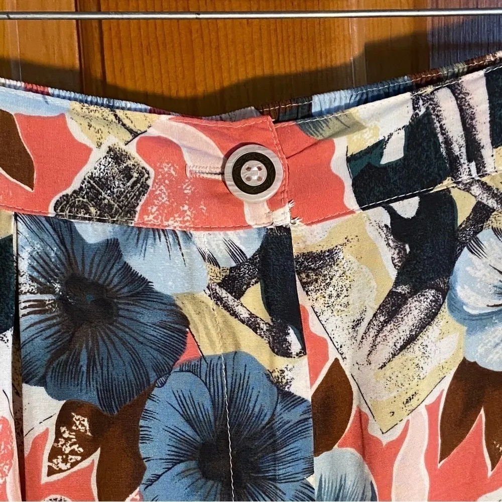 Vintage Y2K 90s Tropical Pin - Image 5