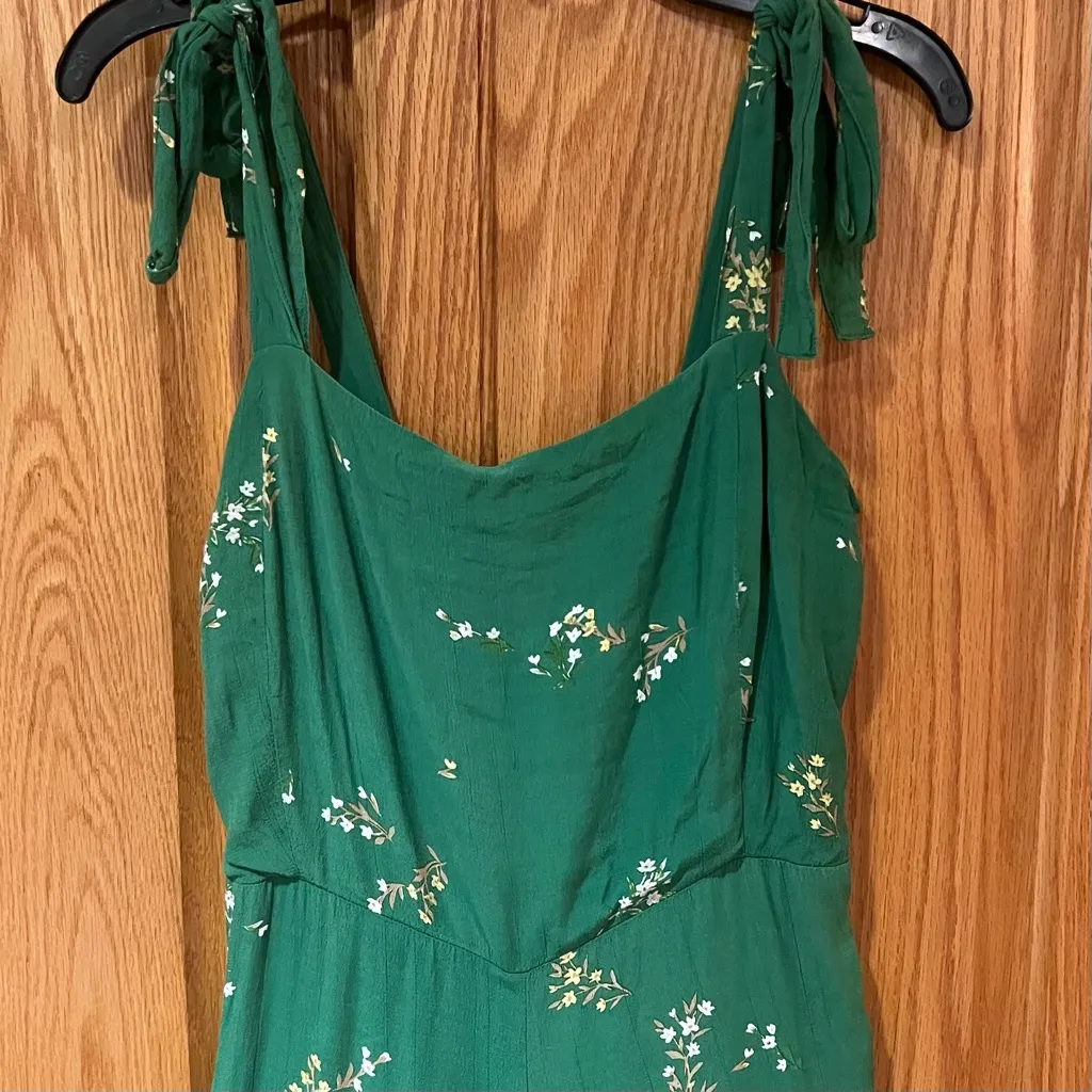 Faithfull the Brand Elsa Shoulder Tie Jumpsuit in Myrtille Green Floral Medium 6 - Image 9