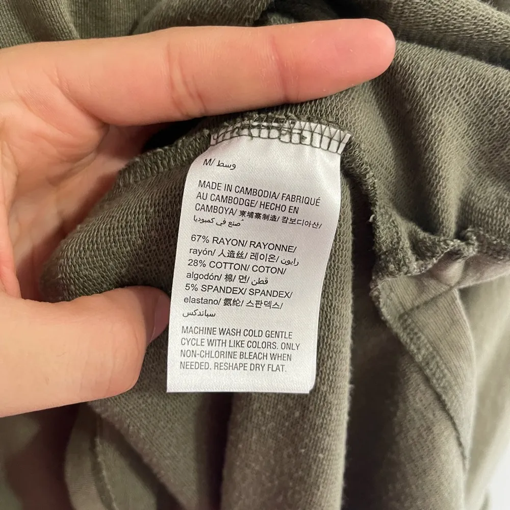 Style&Co Women's Pullover Hoodie size medium - Image 6