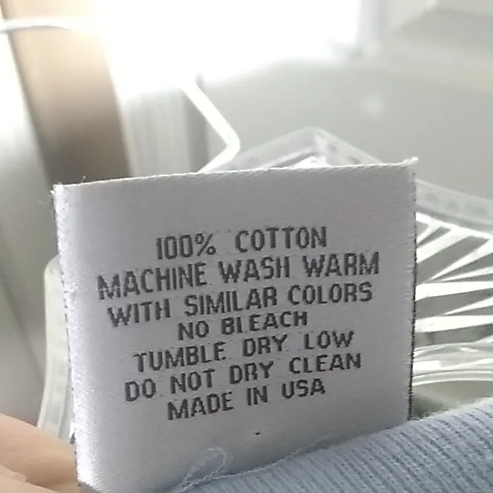 FINAL MARKDOWN The learsi collection long sleeved tee medium - Image 8