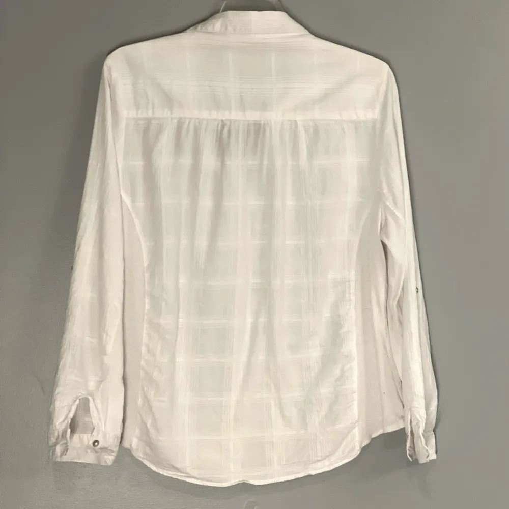 White Business Casual Cotton Button-Up Women's Blouse - Image 7