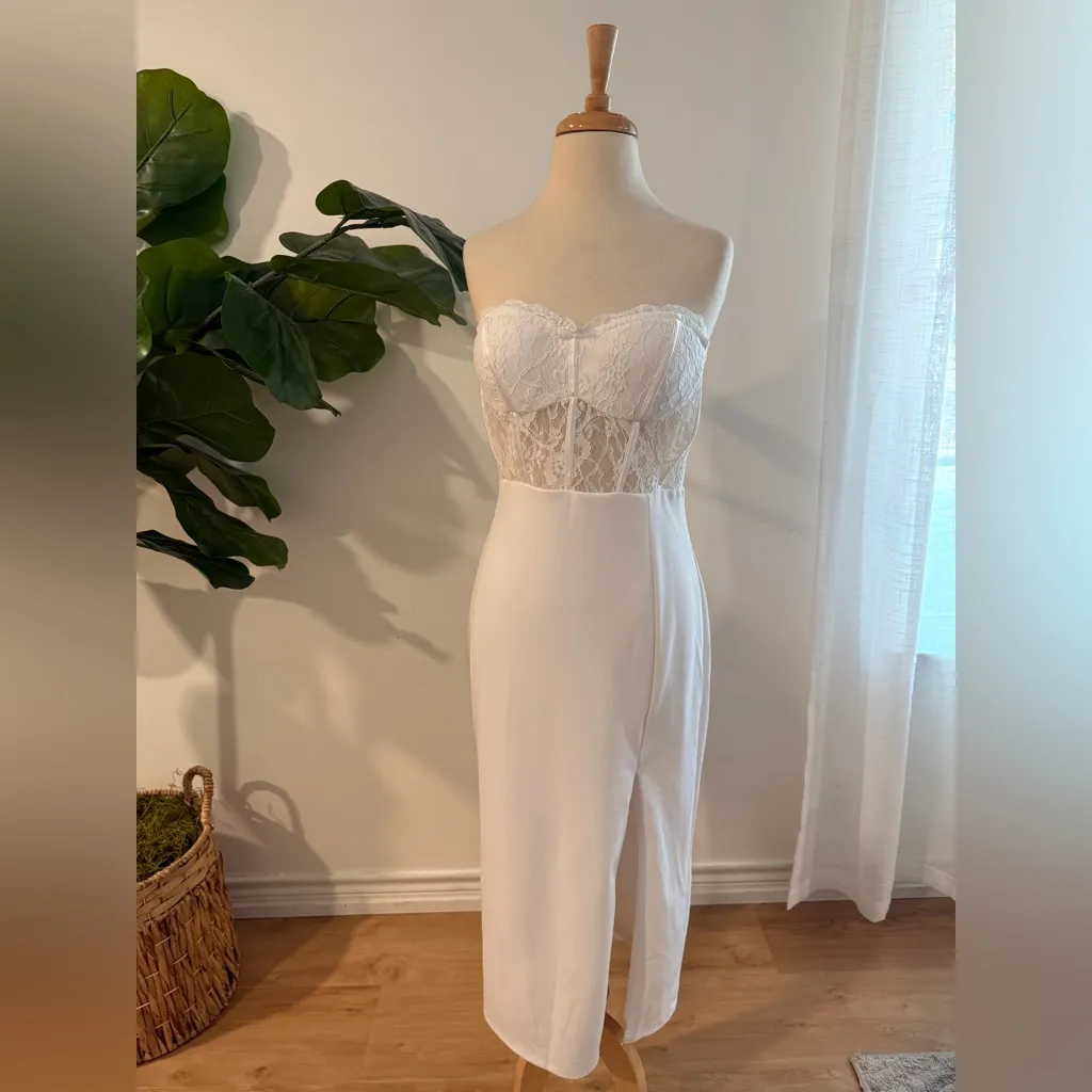 Lulus | Exquisitely Sultry White Lace Strapless Bustier Midi Dress Size M - Image 2