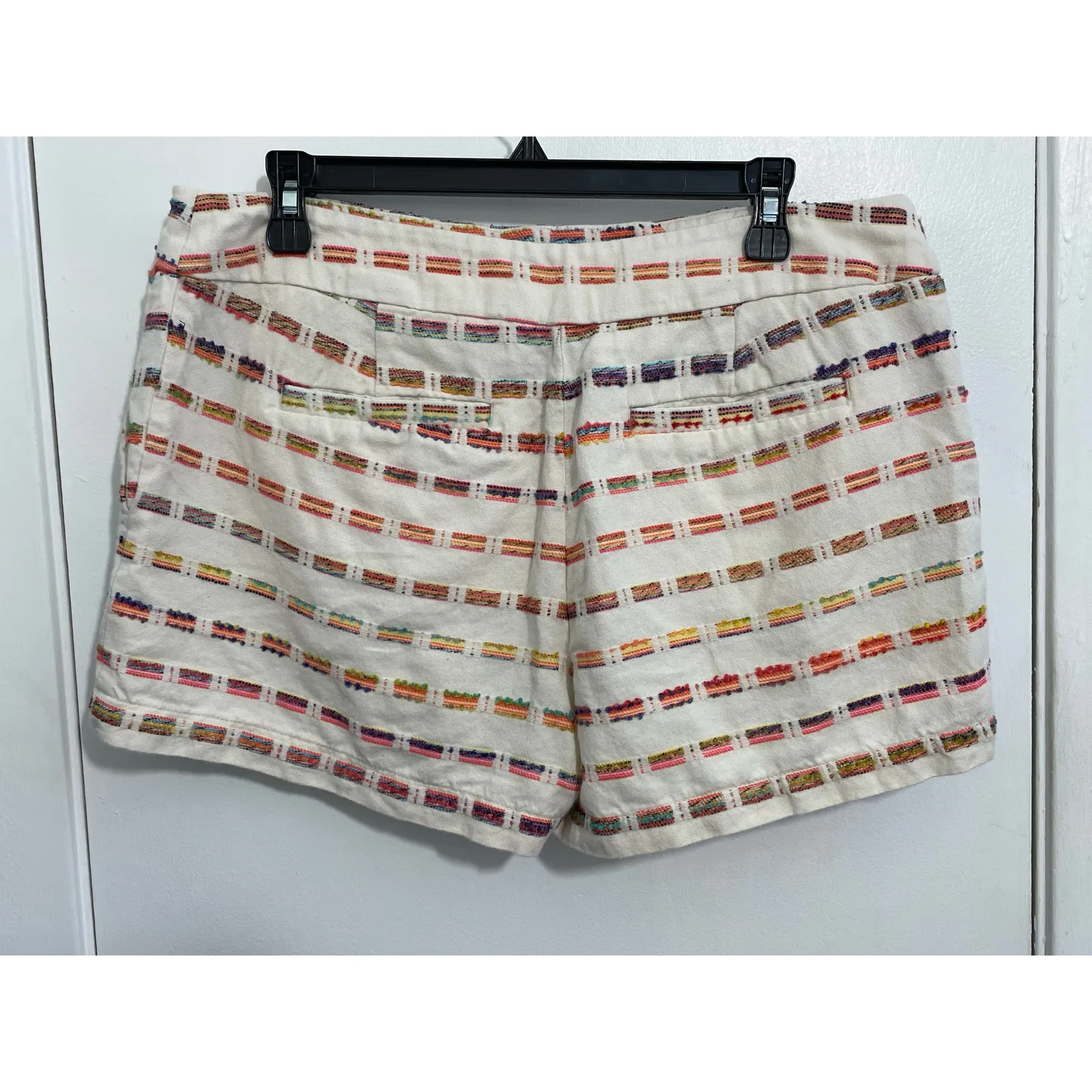 Loft Shorts Size 8 Cream Embroidered  High Rise Preppy Country Club Boho - Image 3