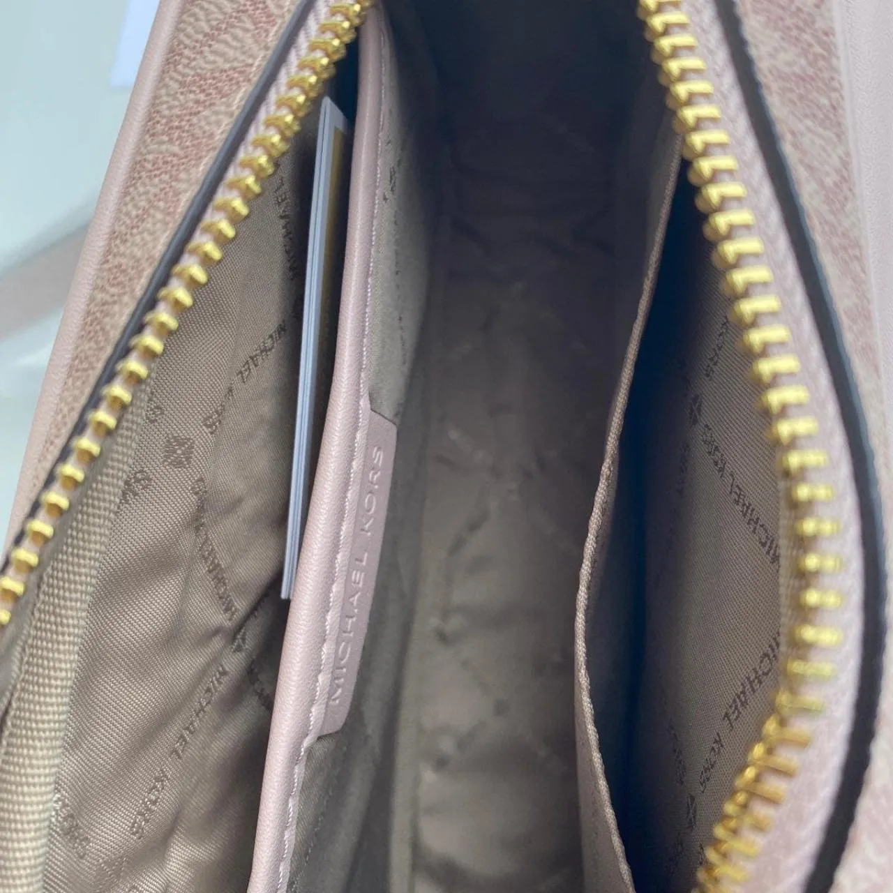 Michael Kors Powder Blush Multi Medium Pocket Camera Crossbody Bag - Image 6