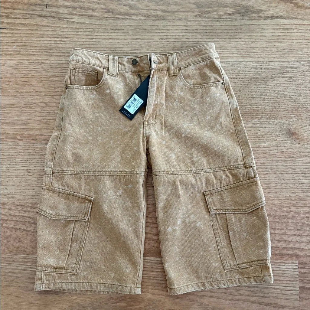 Lioness shorts - Image 2