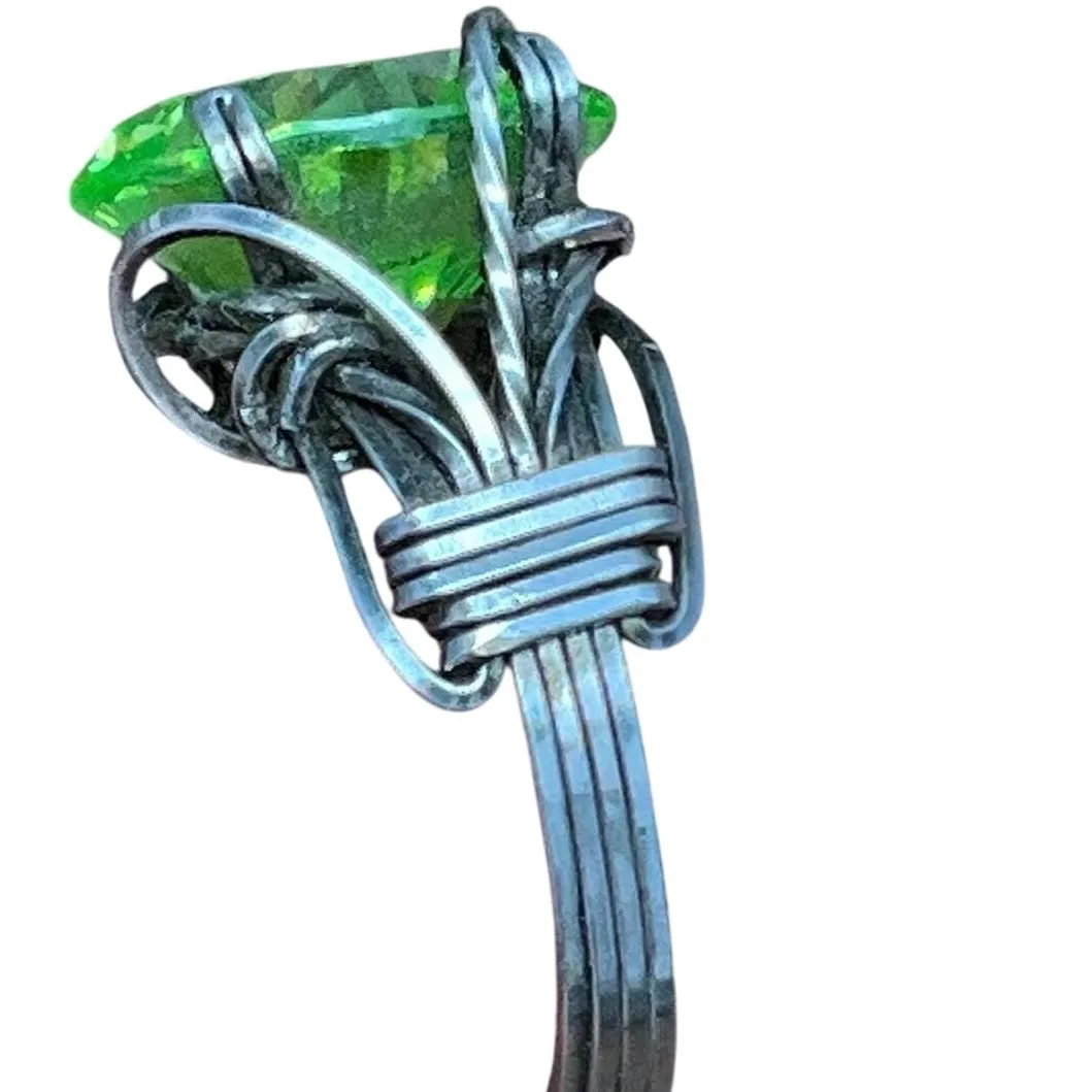 Handmade Wire Wrapped Ring Green Peridot Stone Statement Cocktail Ring‎ Size 7 - Image 3