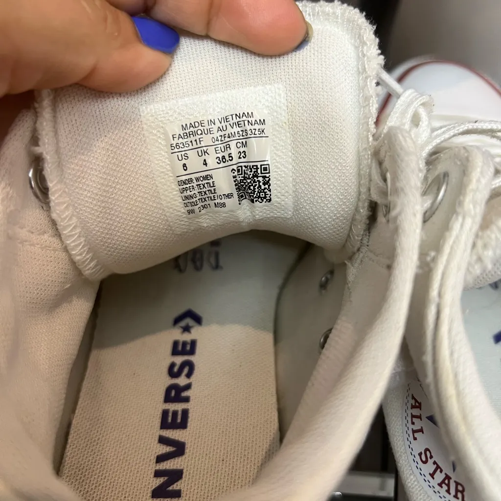 Chuck Taylor All Star Madison Canvas  size 6 . - Image 6