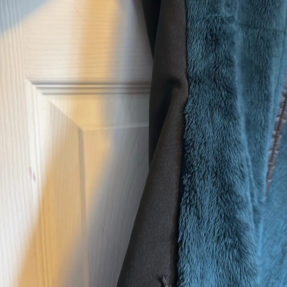 Women's Fleece Jacket - Image 4