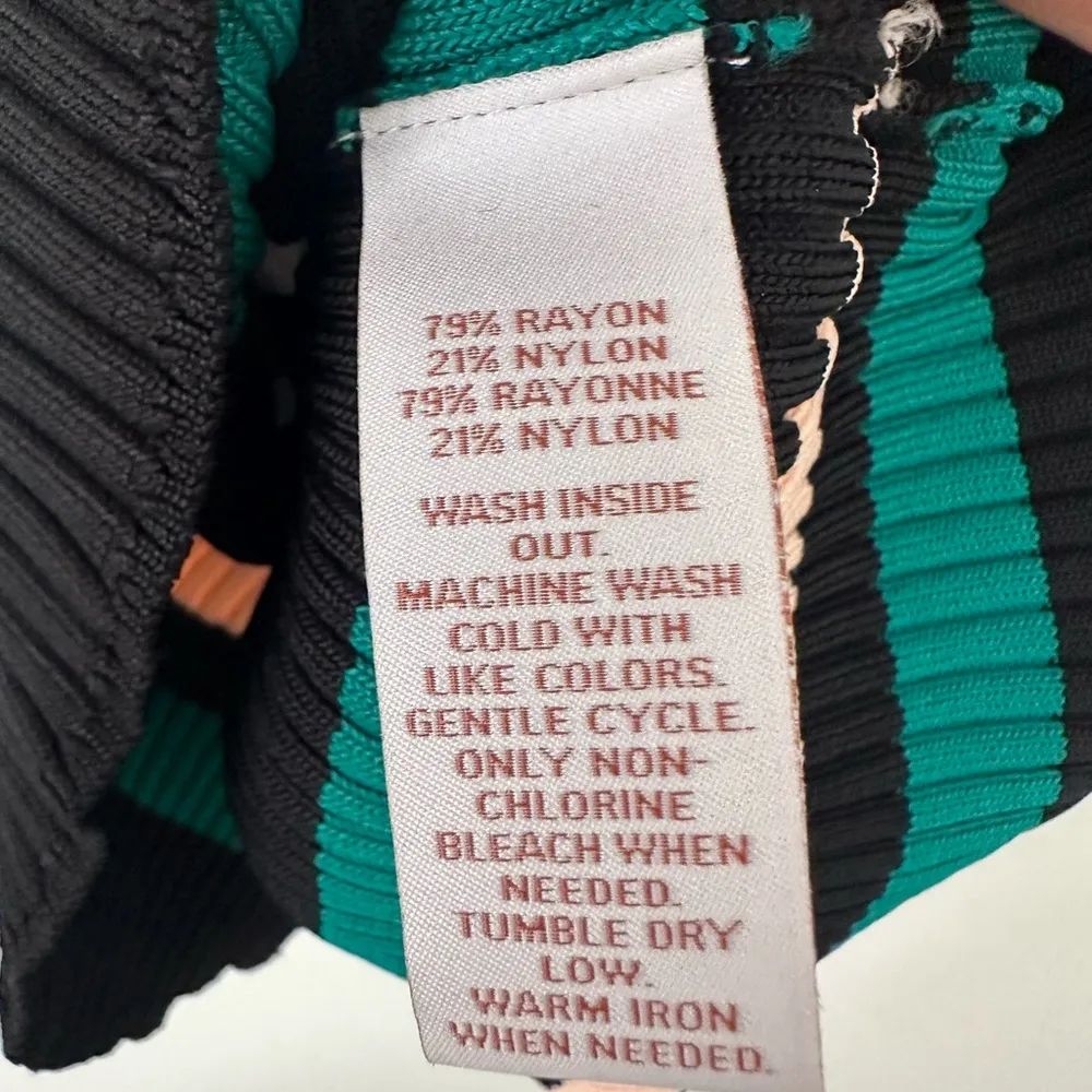 Cross-cross halter neck top black small - Image 4