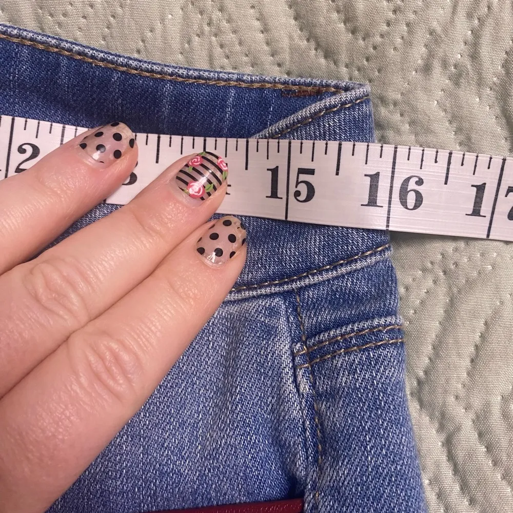 WHBM Leather Trim Skimmer Jeans 6P Mid Rise Light Wash Stretch Denim Ankle Zip - Image 8