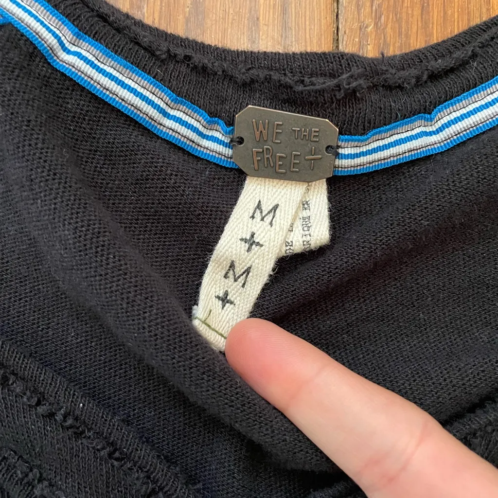 Free People We The Free Winter Sun Henley Top – Black/Blue/Grey/White Medium - Image 10