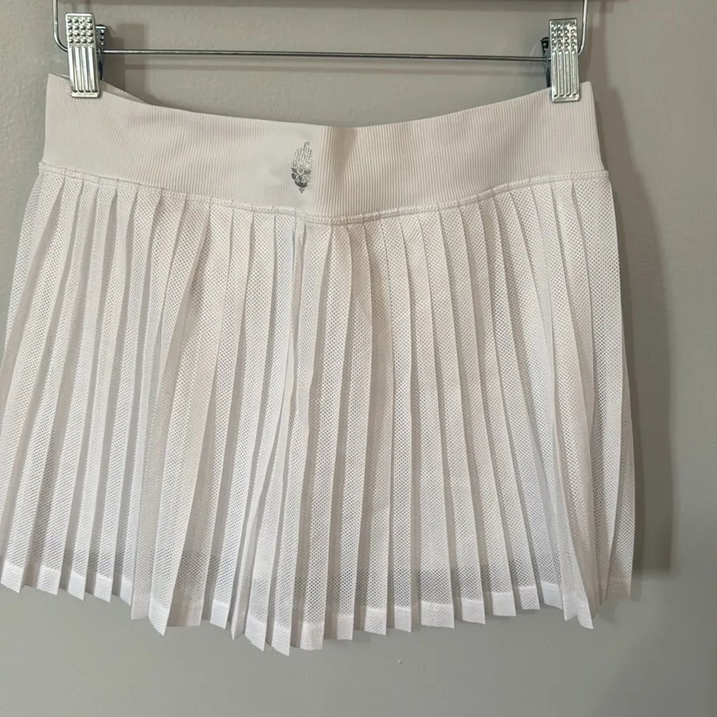 FP Movement Women's Rally Ruffle Mini Skirt Size M/L White - Image 8