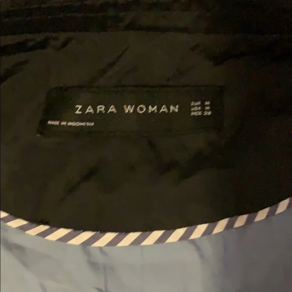 Zara Woman Black Button up Jacket Size Medium - Image 7