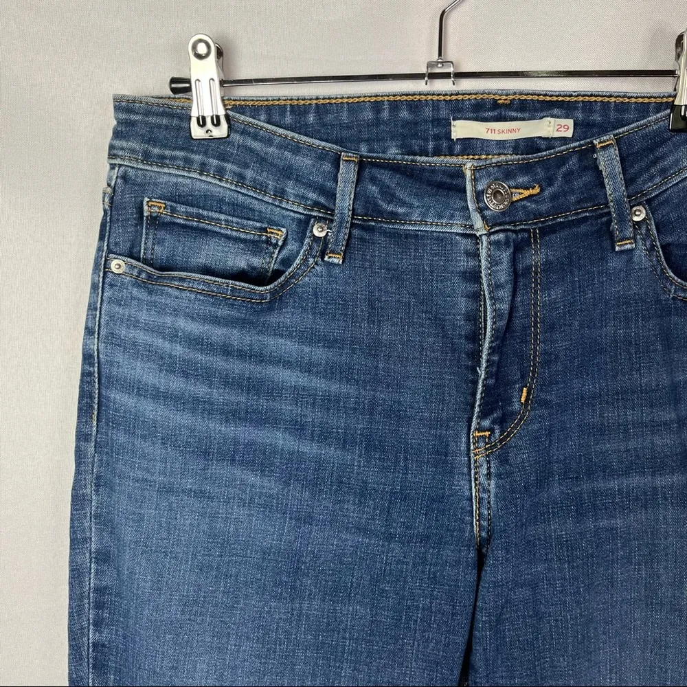 Levi's 711 Skinny Mid Rise Dark Wash Jeans 29 - Image 4