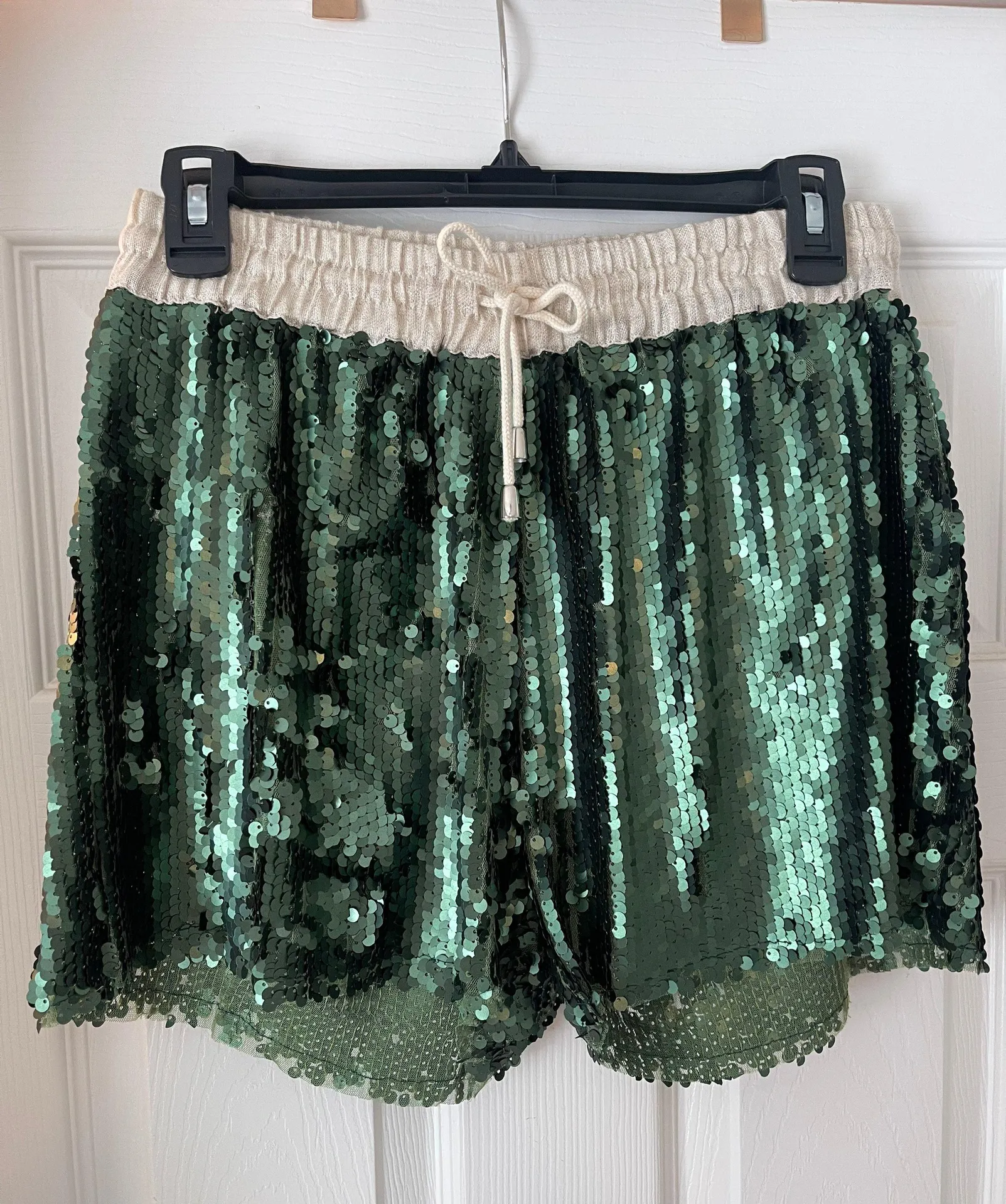 ZARA Green Sequin  Shorts - Image 2