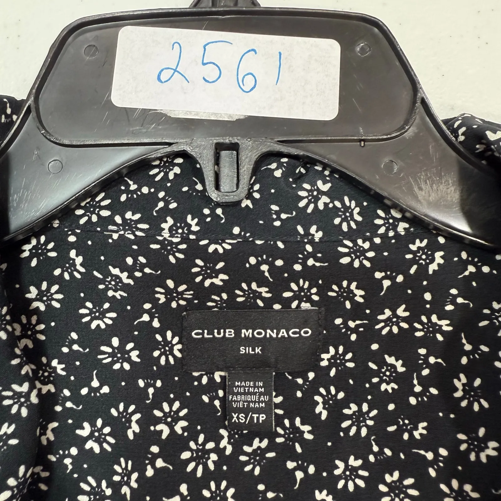 Club Monaco Open Neck Silk black floral  Shirt Dress Size XS - Image 4