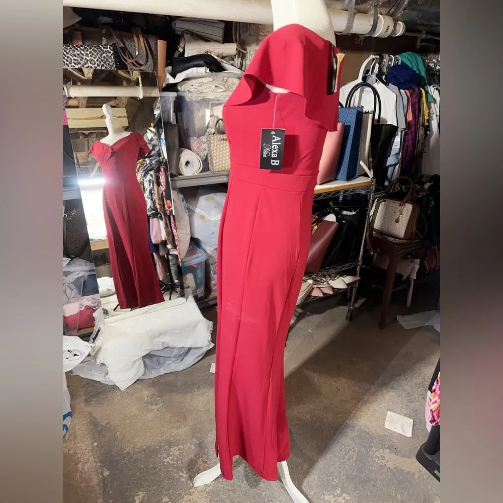 Alexa B Nites red solid long dress
New with tag Size 6 - Image 2