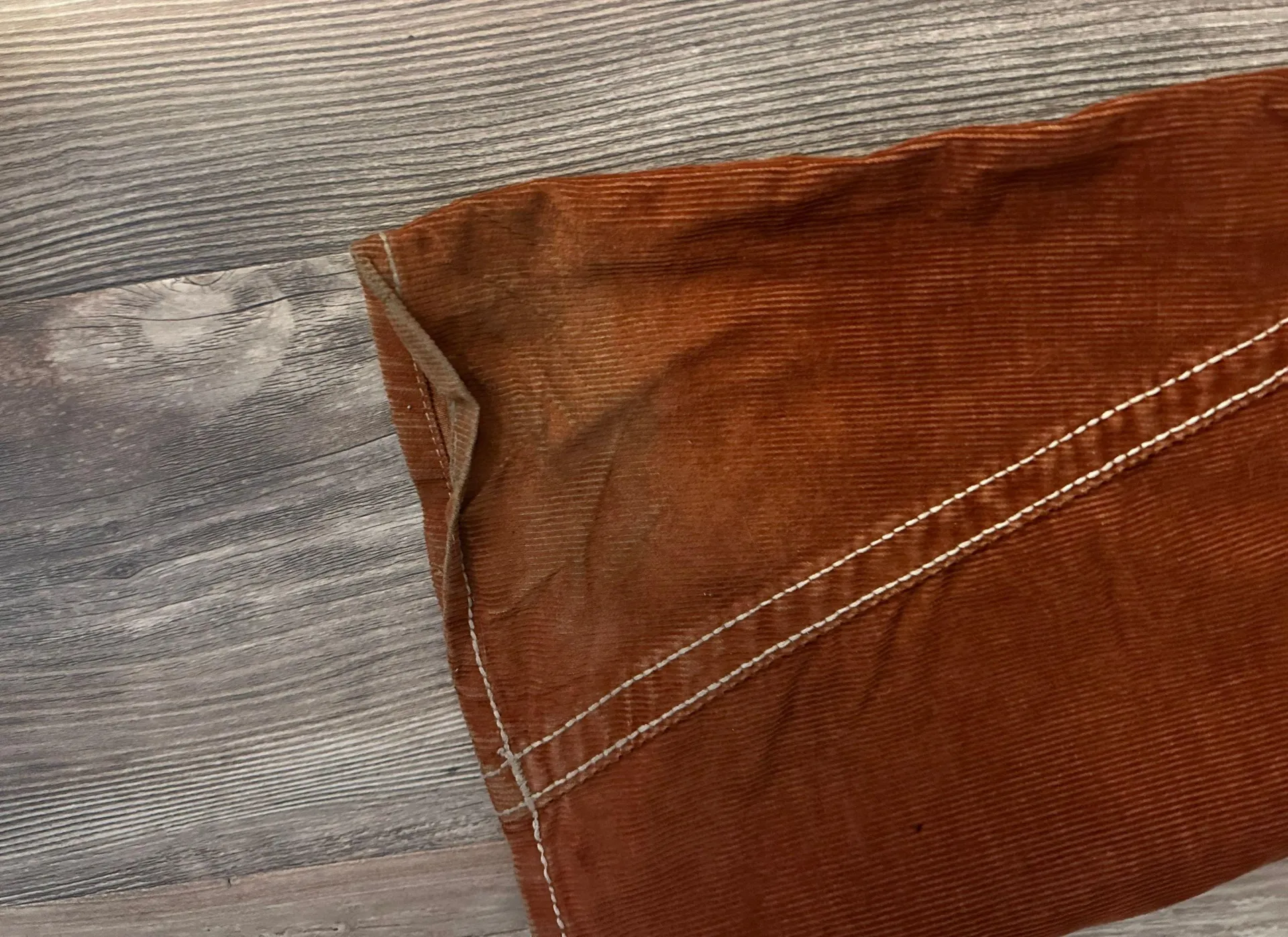 Vintage Flare Jeans - Image 6