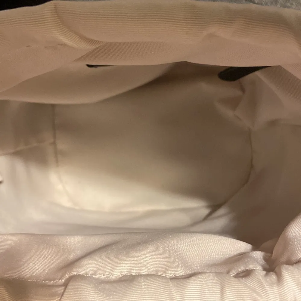 Kate Spade Cameron Small Bucket Bag Black/Silver - Image 9