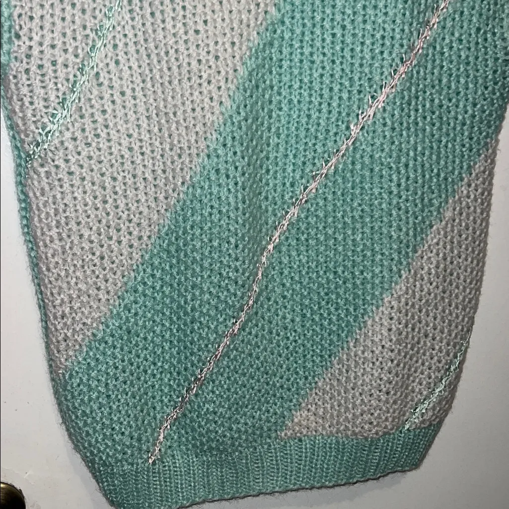 Mint and white Vintage Sweater Extra Touch Vintage sleeveless vest cap sleeves Green Size 1X - Image 4