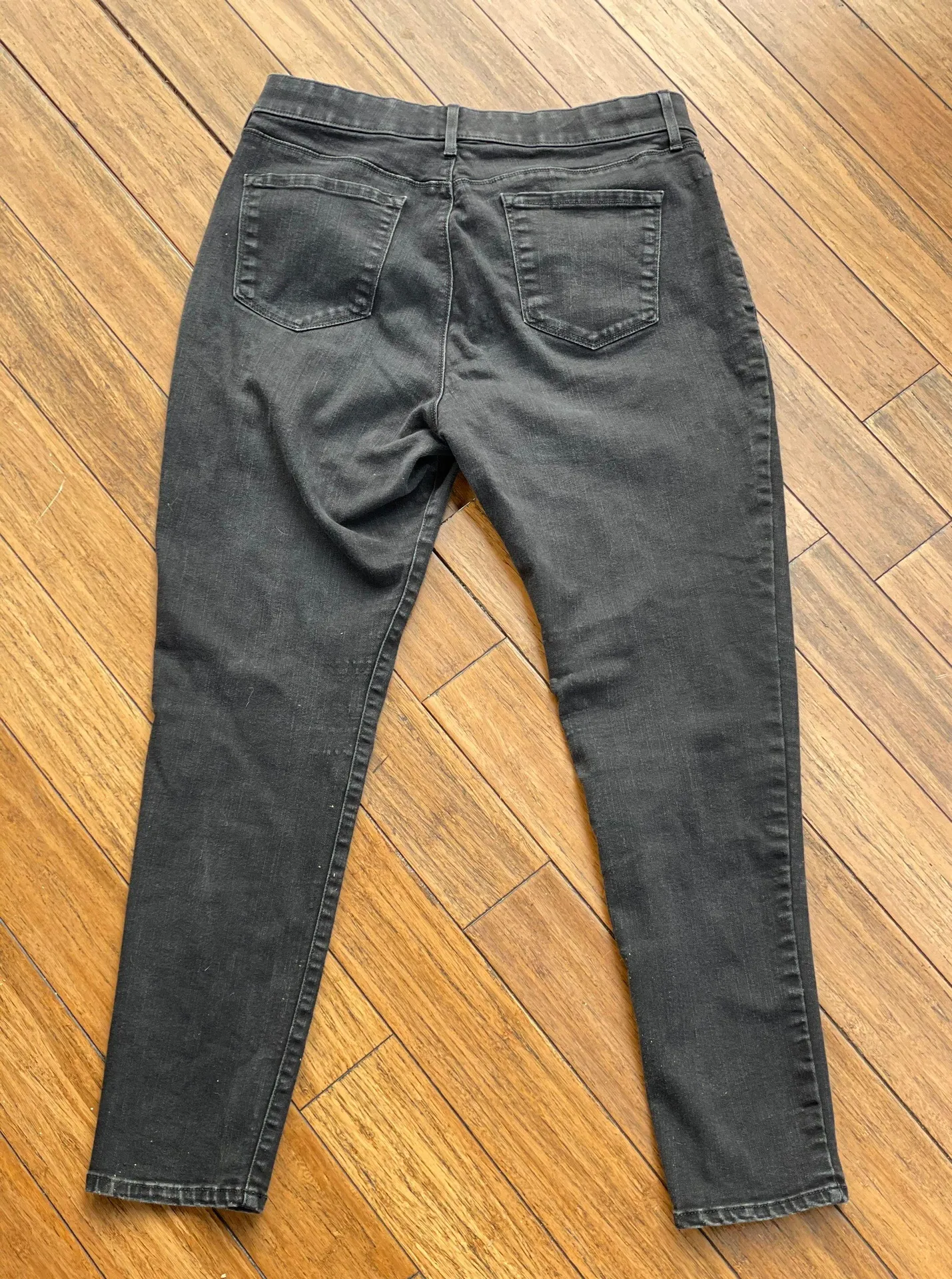 Gloria Vanderbilt Black Jeans - Image 2