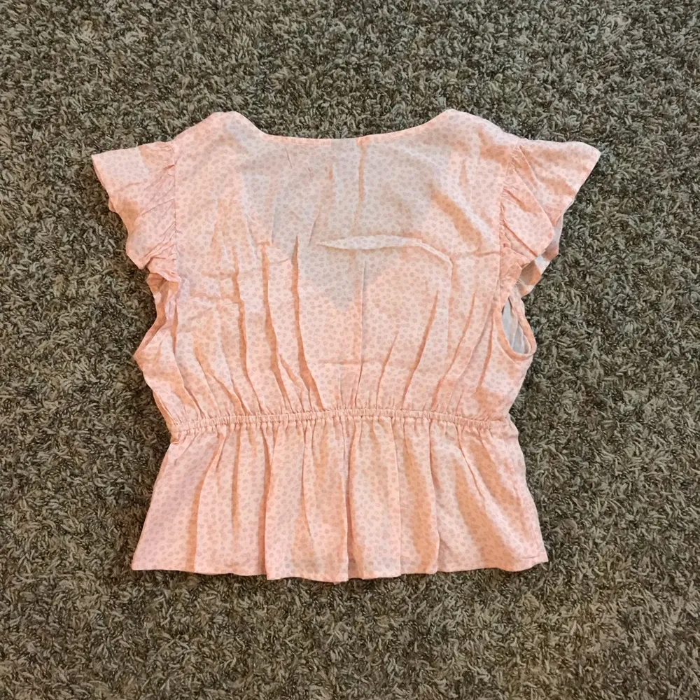 Wild Fable pink flutter sleeve open front crop blouse - Image 13