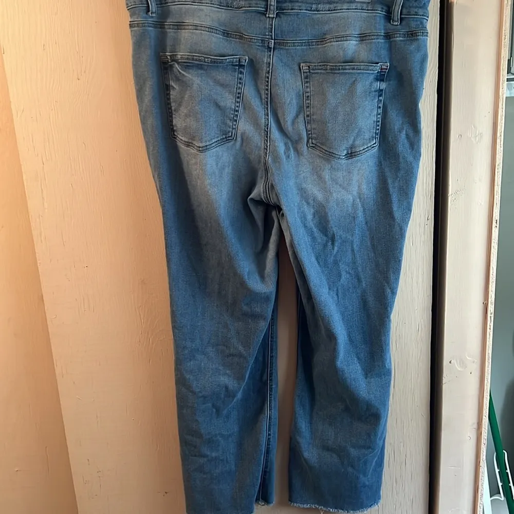 Women’s jeans - Image 2