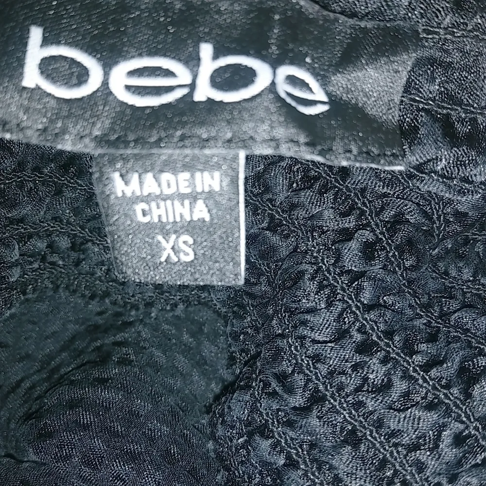 bebe XS Black Halter Evening Dressy Top - Image 6