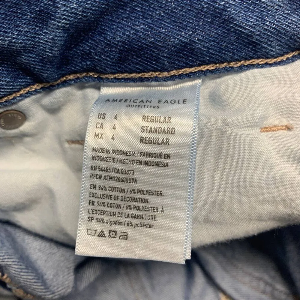 American Eagle Relaxed Mom Jean Distressed Sz 4 - Image 6