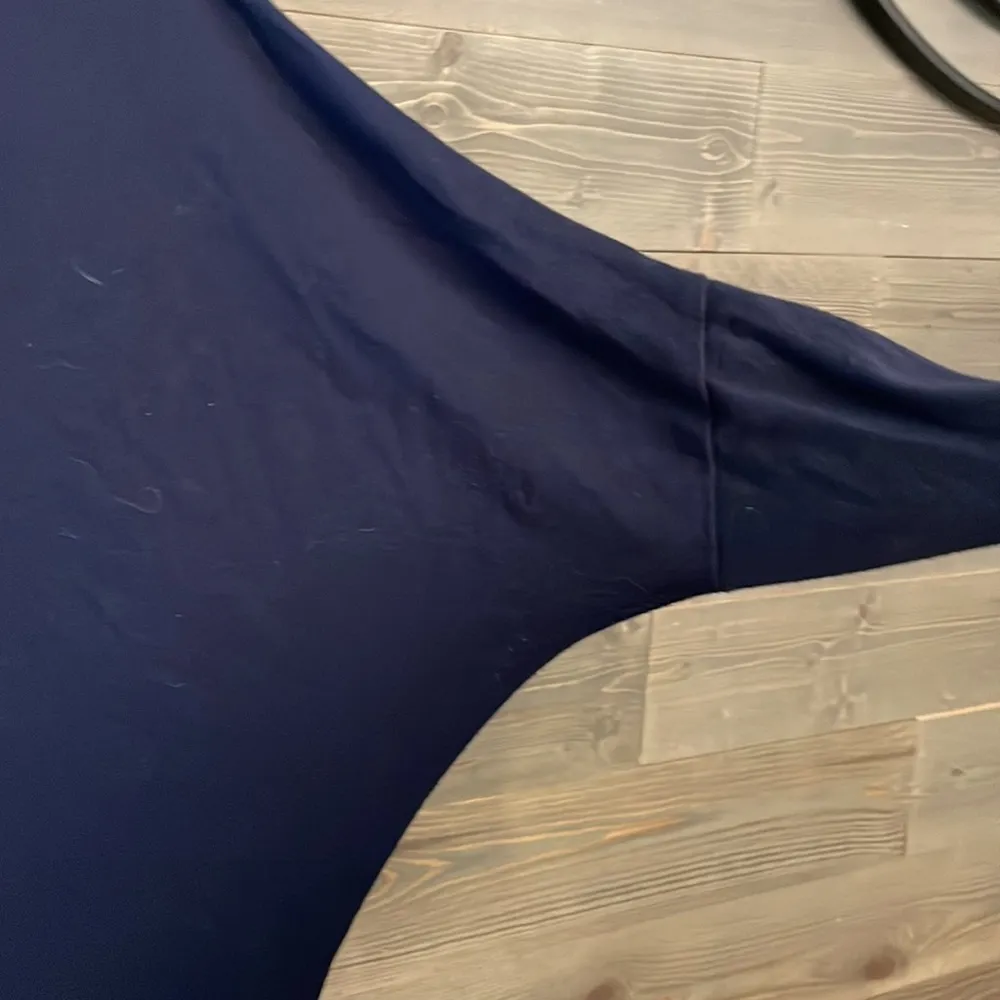 Abercrombie and Fitch, hooded long sleeve lightweight sweatshirt - Image 5