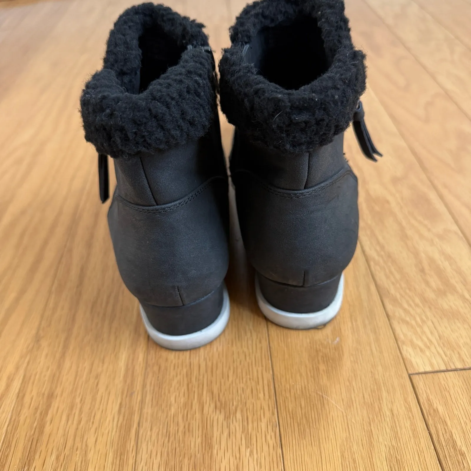 Style & Co Black Ankle Boots Size 9M‎ - Image 4