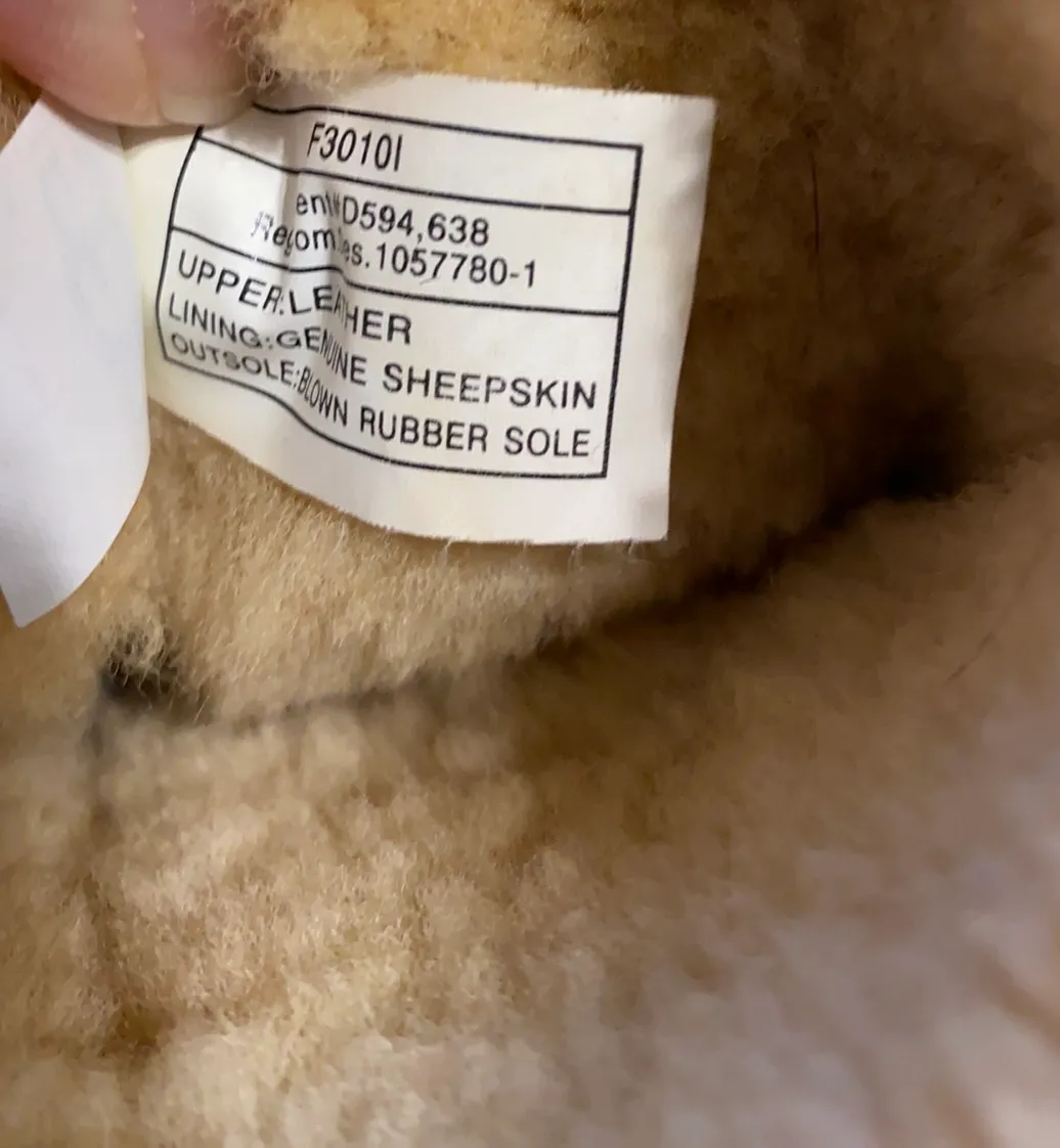 UGG short classic boots (6) chestnut tan light brown winter GUC - Image 8
