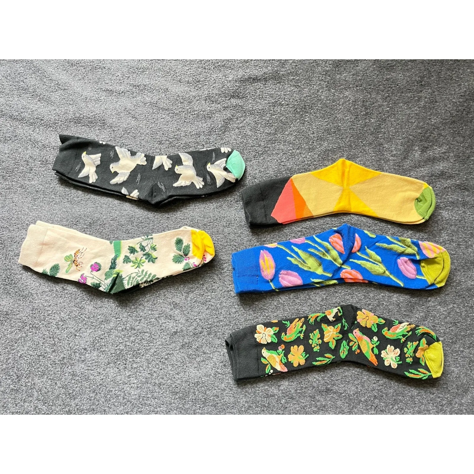 Woman's Calf Socks Mixed 5 - Image 3