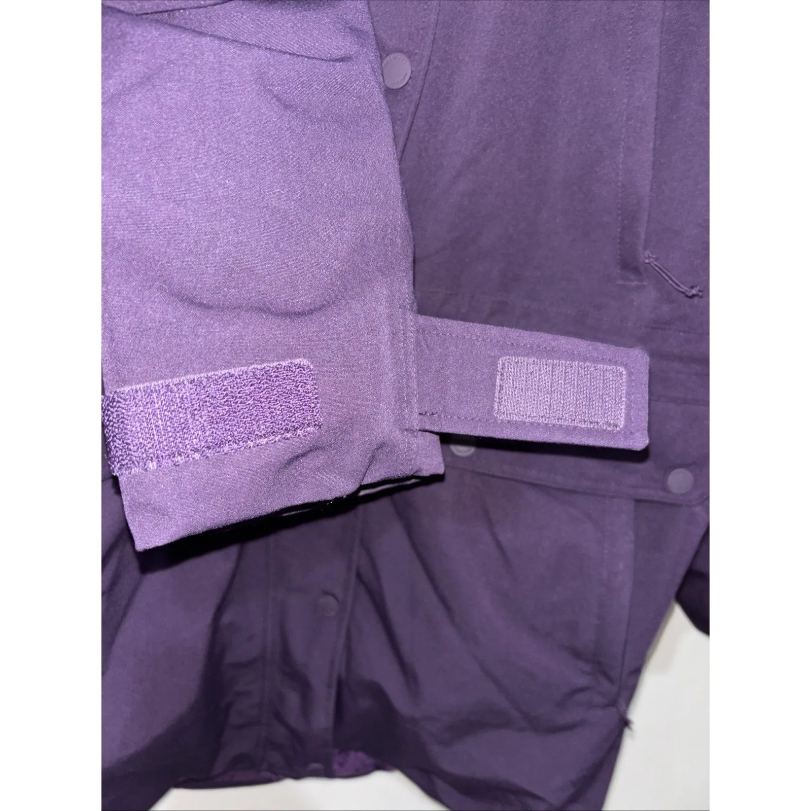 Lands End Women’s Size LP Purple Full Zip Snap Hooded Waterproof Heavy Down Coat - Image 10