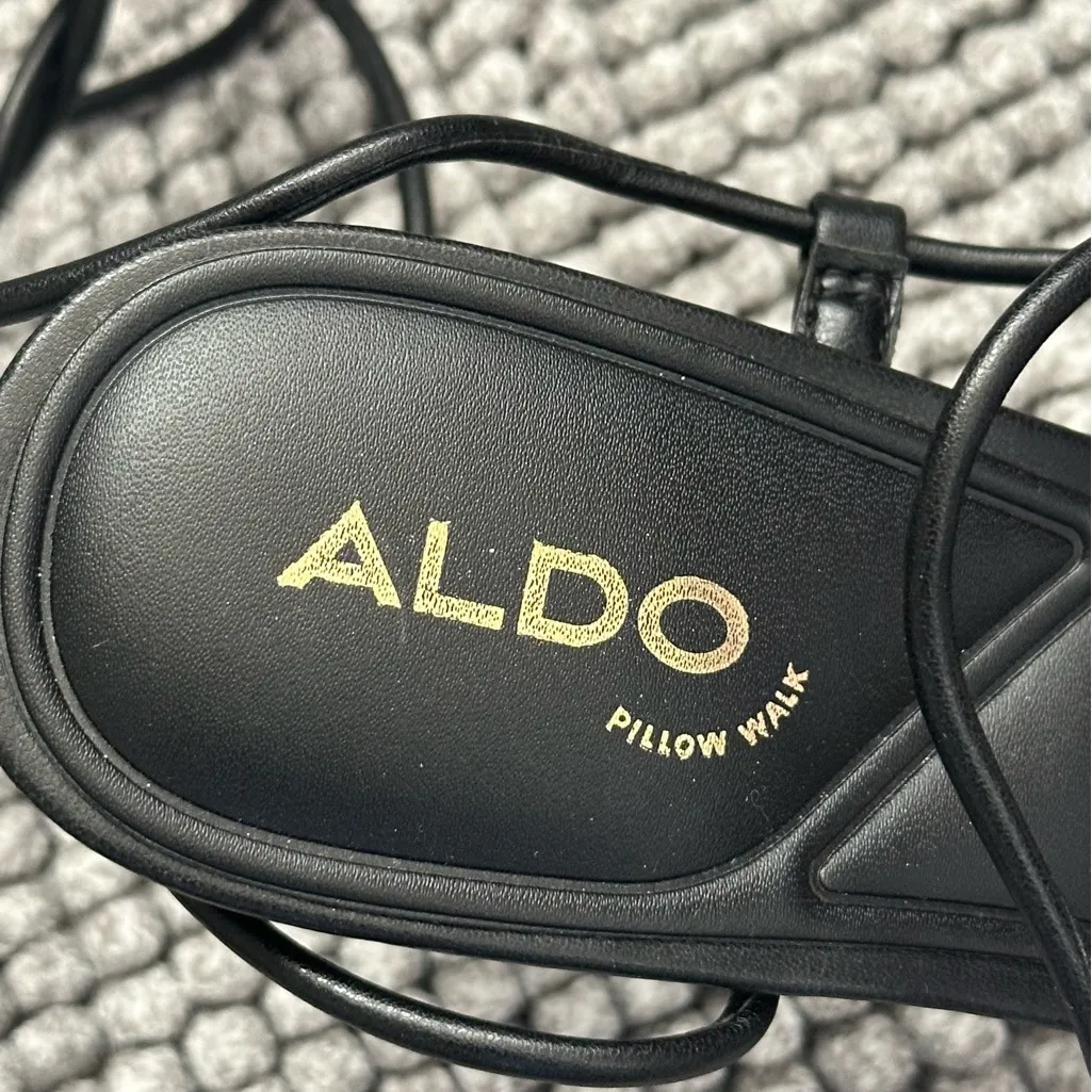 Aldo black lace up heel - Image 3