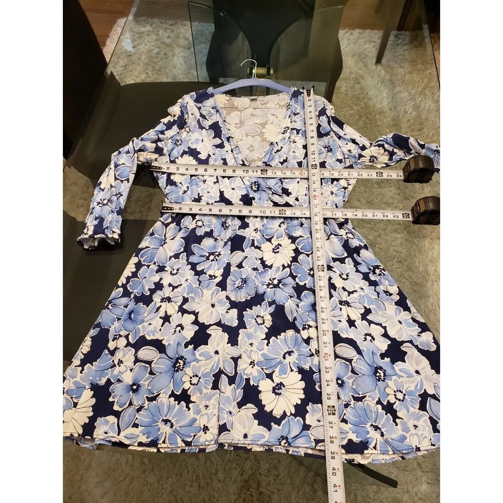 Old Navy Women's Blue Floral Wrap V-Neck Long Sleeve Knee Length Dress Size XL - Image 7