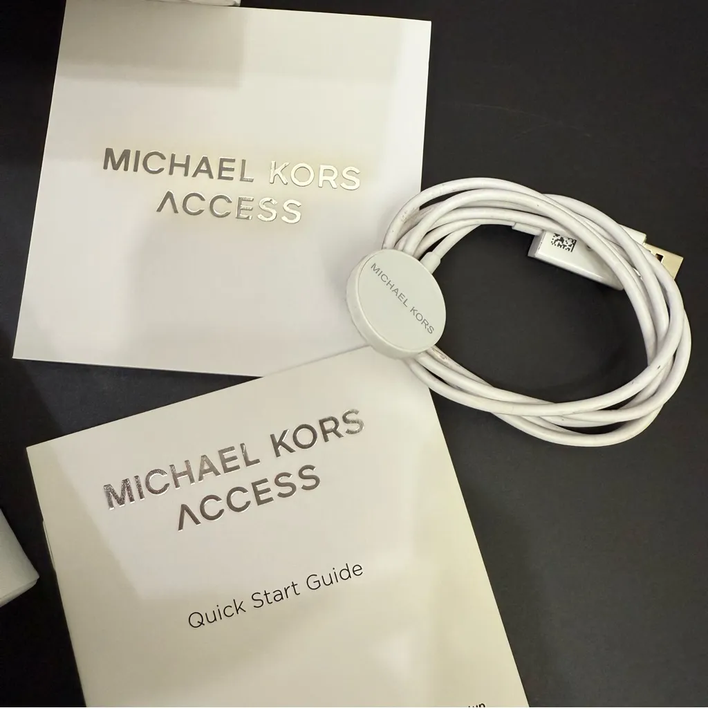 Michael Kors  Access Dylan Smart Watch MKT5011 - Image 11