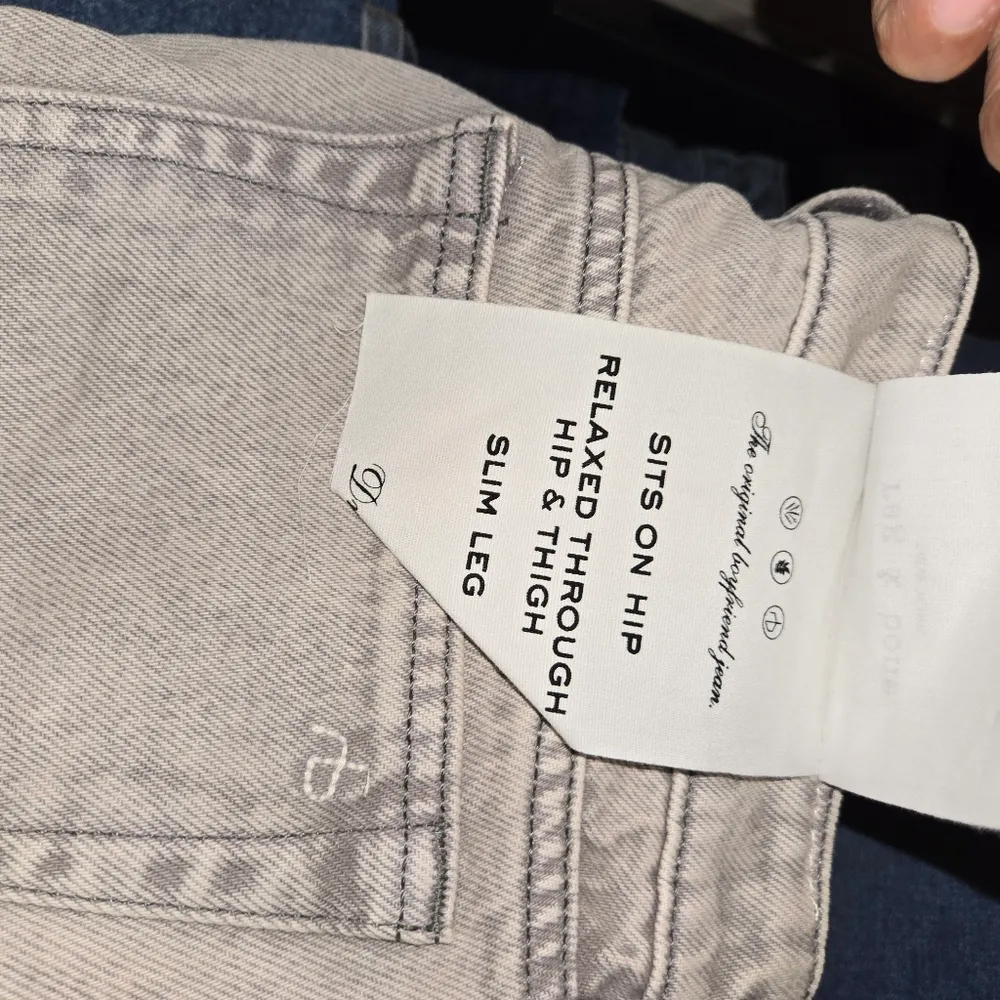 Rag & Bone Gray Dre Low Rise Slim boyfriend Raw Hem Jeans nwt 24 - Image 11