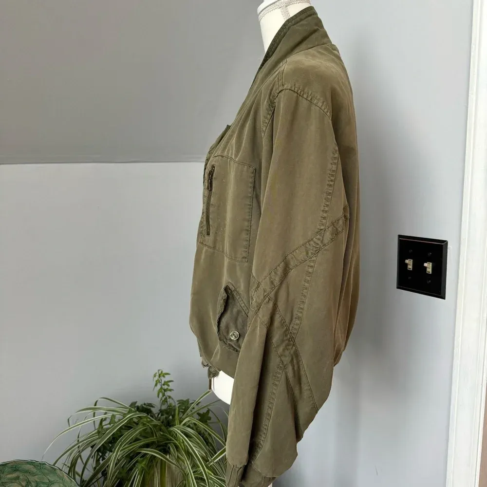 YFB Young Fabulous & Broke‎ Olive Army Green Utility Bomber Jacket size Medium - Image 3