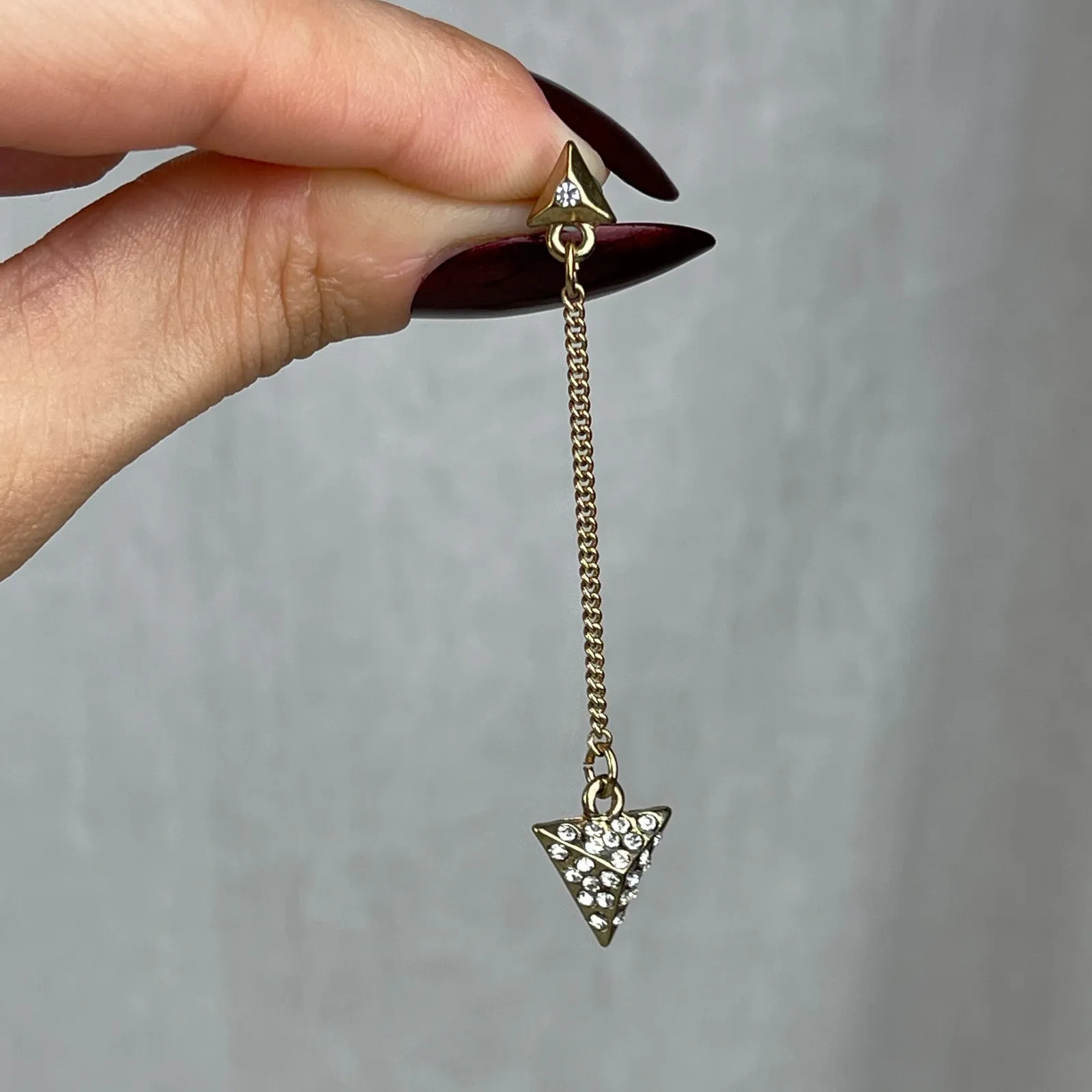 Dainty Gold Tone Rhinestone Arrow Dangle Earrings Triangle Boho Festival Jewelry - Image 12