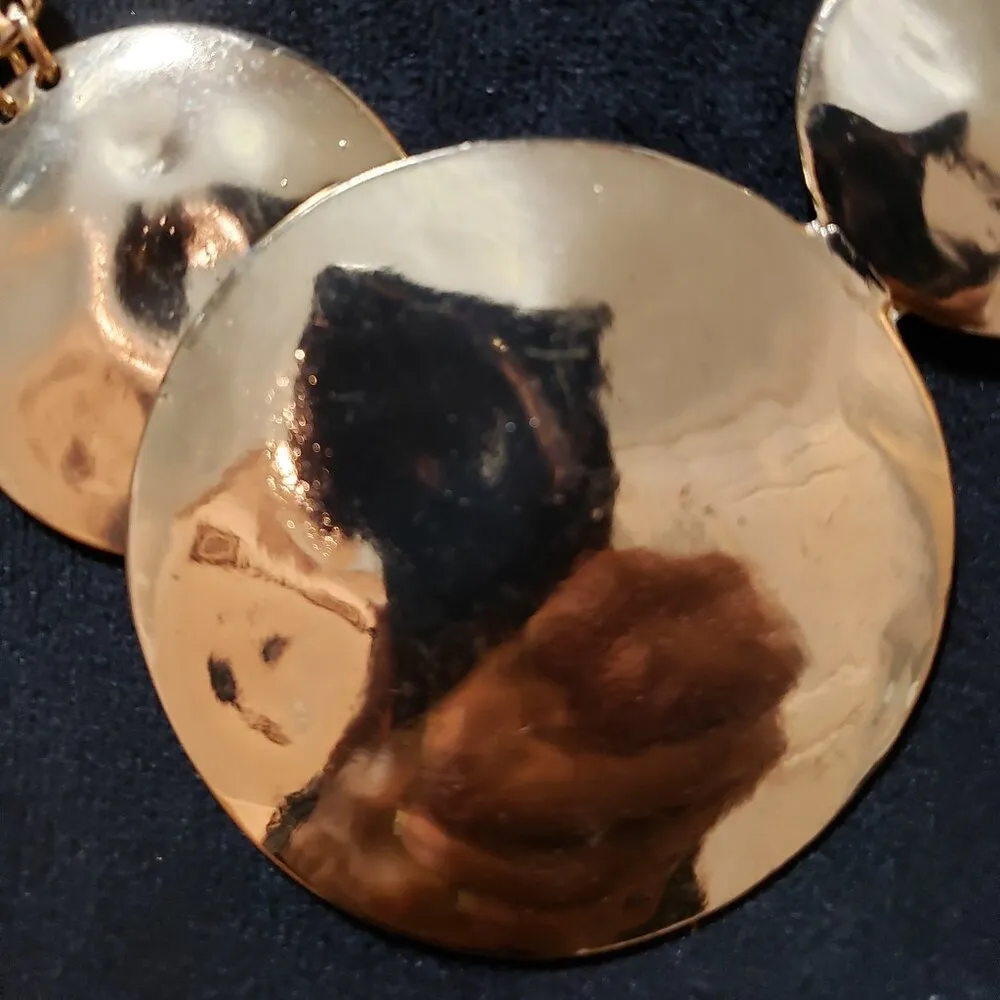 Womens Fashion Gold Tone Large Coin Disc Pendant Necklace with Lobster Clasp - Image 3