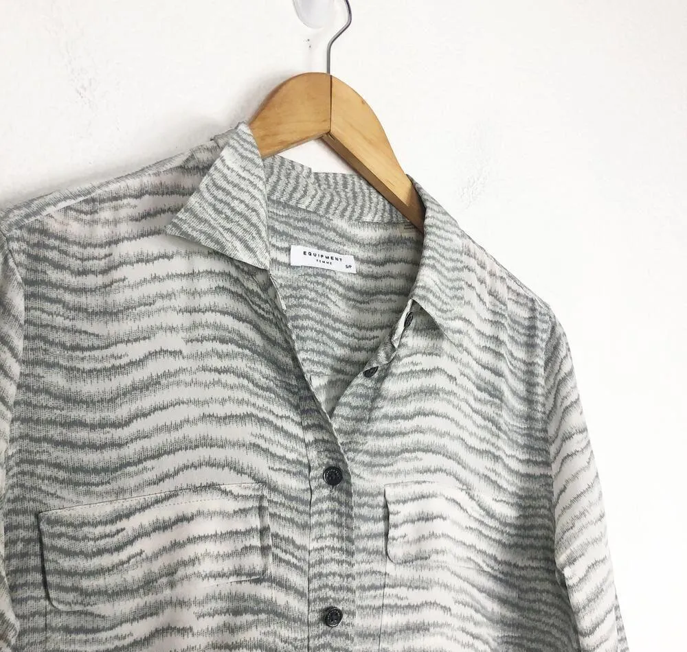Equipment Femme Slim Signature Button Up Blouse 100% Silk Womens Size Small - Image 7