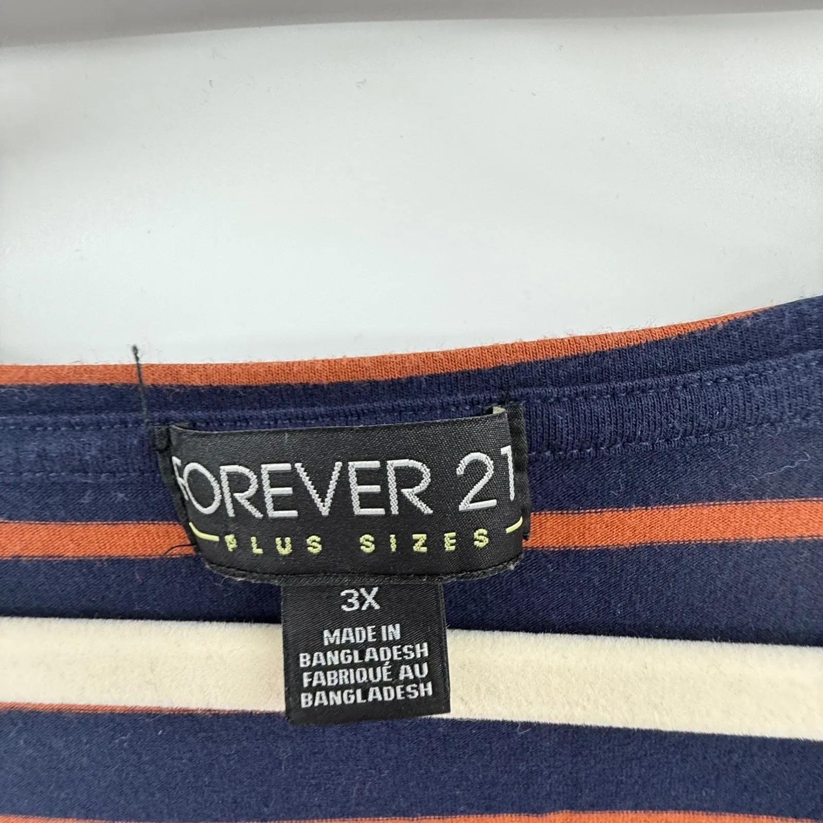 Forever 21 Plus Navy Orange Striped Button Shoulder Top Womens 3X - Image 3