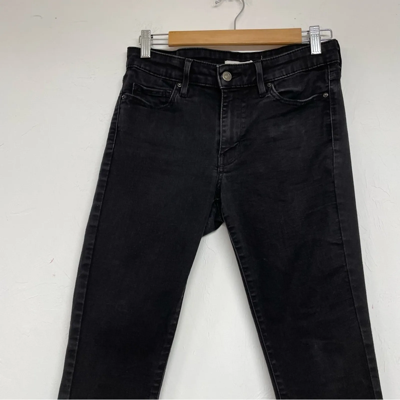 Levi’s Grey 711 Skinny High Rise Jeans Womens 29 Black Denim Zip Fly Casual - Image 4